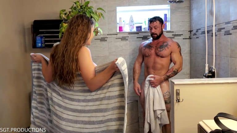 Kendra Heart séduit son beau-frère, upskirt et gros seins de slut